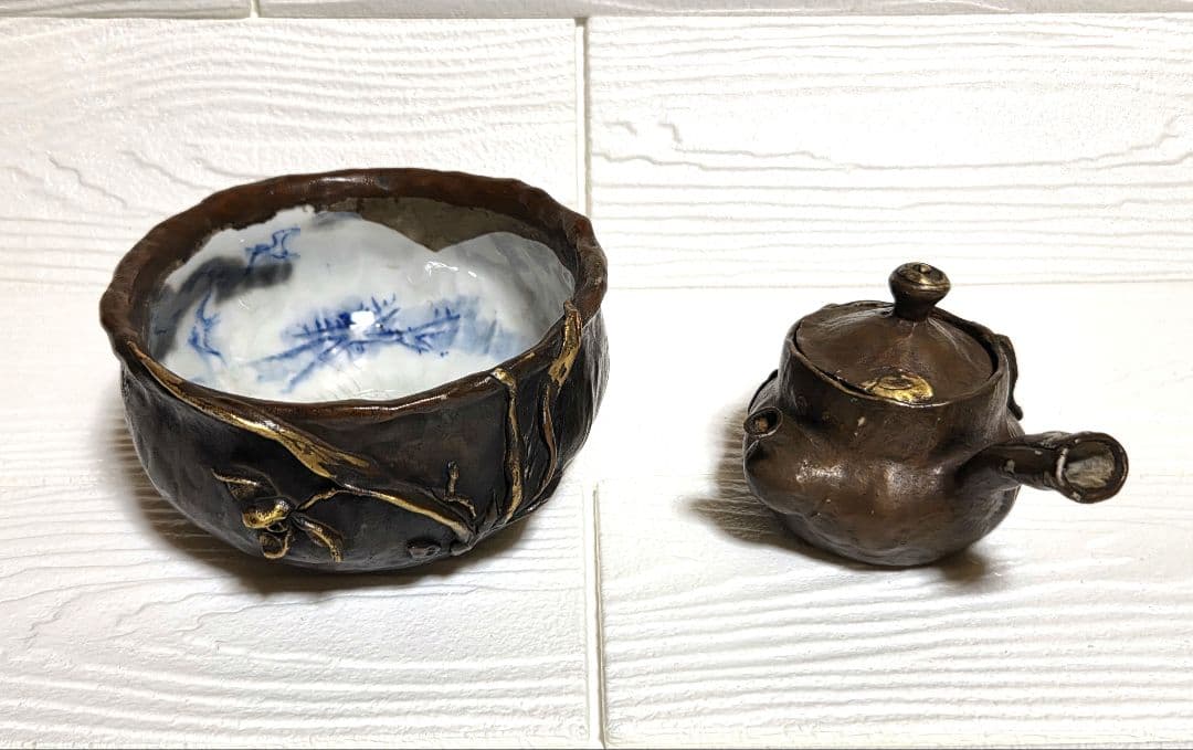 工場 直営 店ホビー・楽器・アート - アンティーク 陶器製急須と茶碗