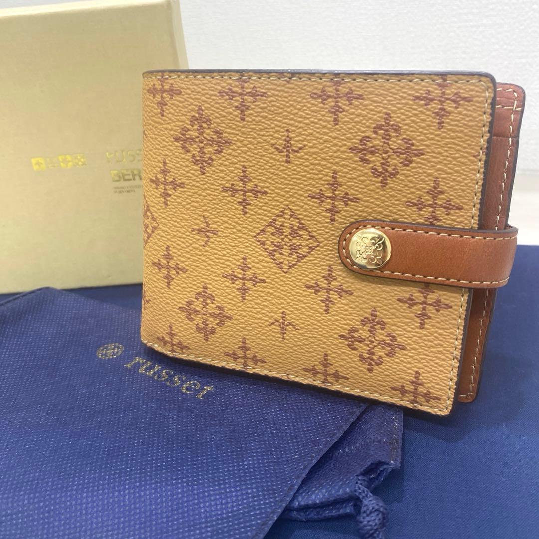 未使用✨russet ラシット 二つ折り財布 コンパクトウォレット ブラウン系 russet（ラシット） 財布 「再値下げ」キルティングレザー二つ折り