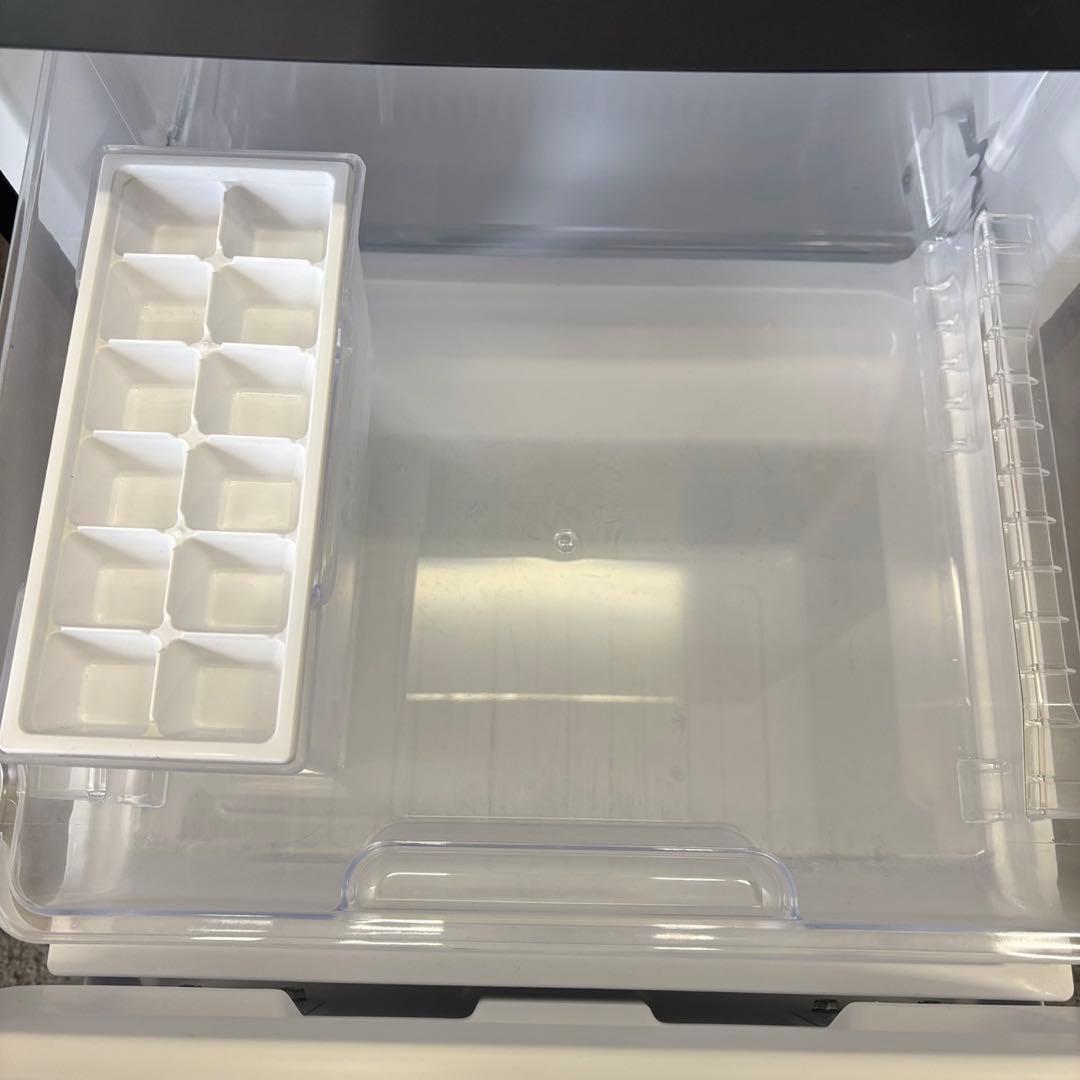 1❤️　冷蔵庫　SHARP　一人暮らし　小型　綺麗　黒　中古　安い　設置無料