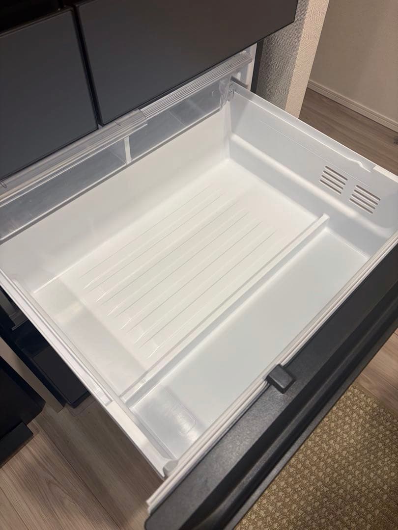 Panasonic冷蔵庫6ドア最上位モデル NR-F55WX1-H 2024年製