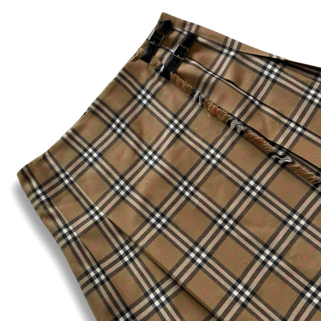 バーバリーロンドン ノバチェック プリーツスカート ベルト 大きいサイズ 15号