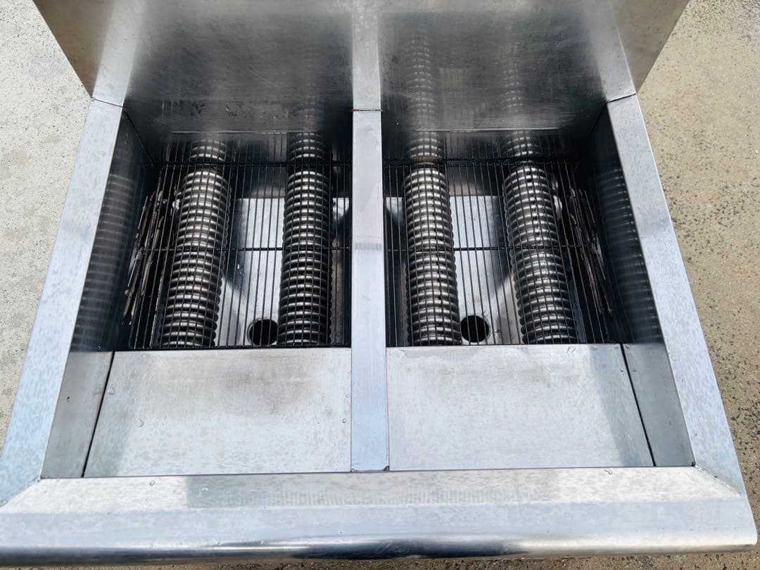 M3☆タニコー☆LPガス 2槽ガスフライヤー 油15L×2連 業務