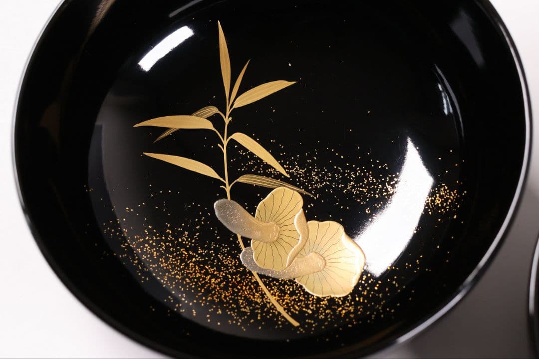 CM411】天然木漆塗 加賀蒔絵 蓮と野菜金蒔絵 黒煮物椀 二客 漆器 昭和