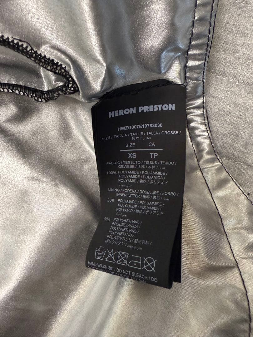 Heron Preston スペイシージャケット 犬服 ヘロンプレストン 犬用品