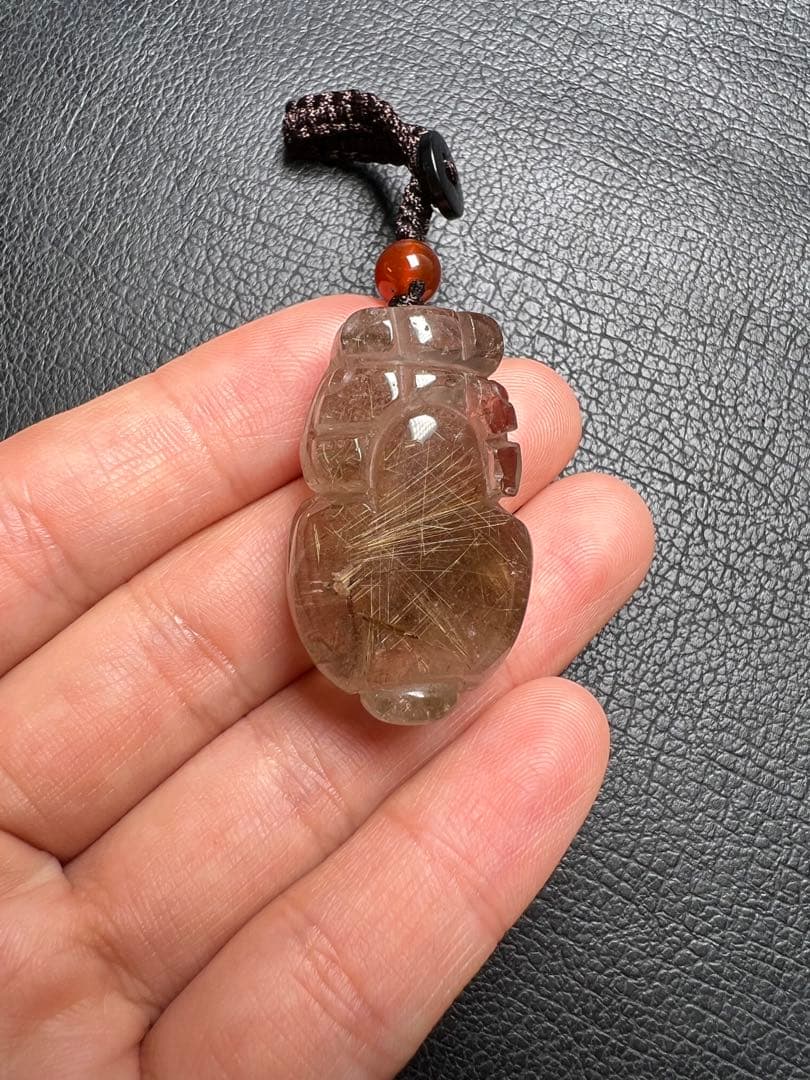 0623124 天然ルチルクォーツ貔貅ストラップ20.5*33.2ミリ