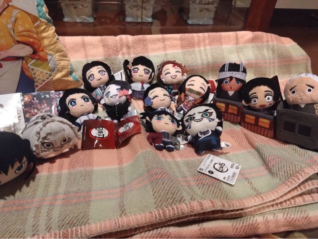 鬼滅の刃まとめ売り　炭治郎　善逸　伊之助　ぬいぐるみ　フィギュア　漫画全巻