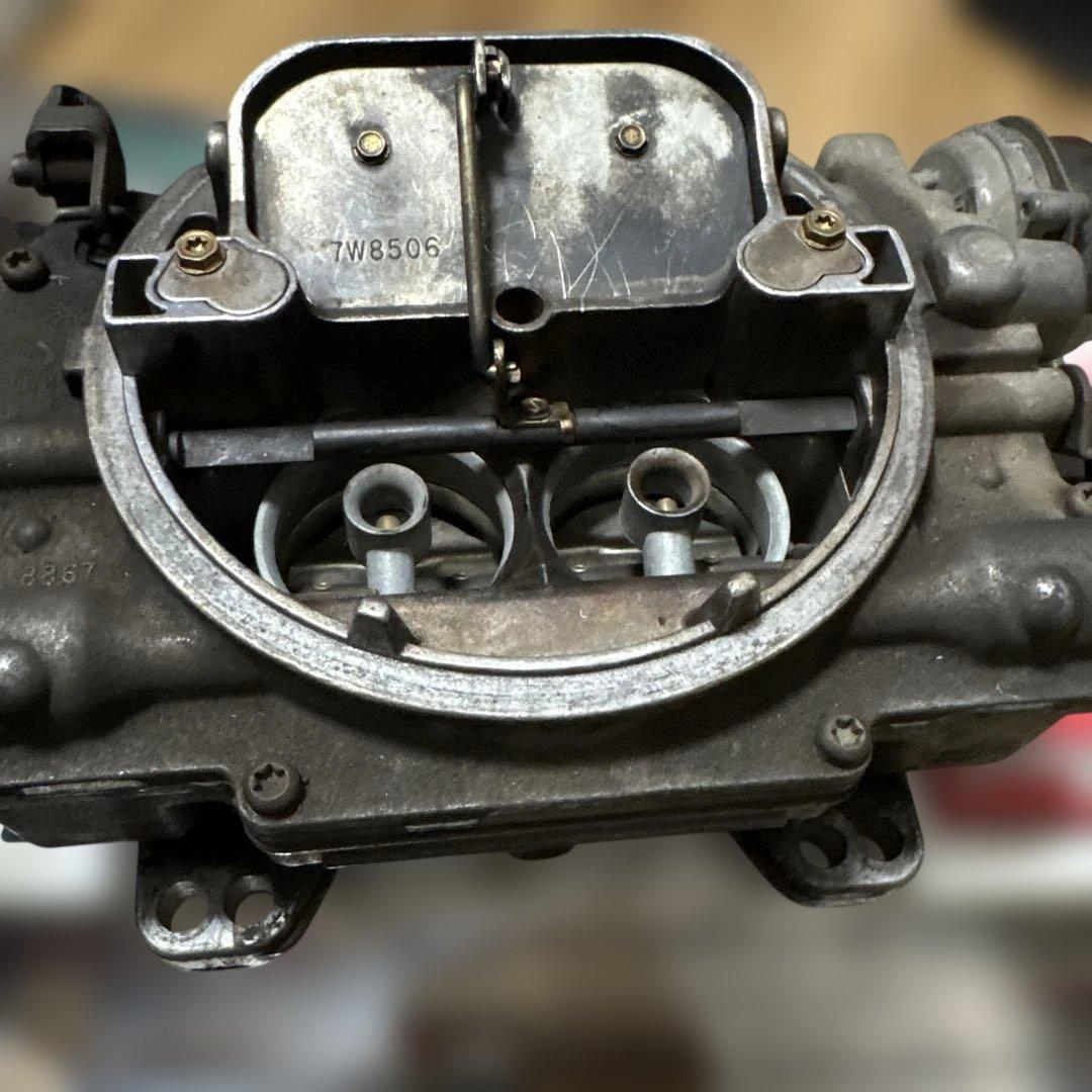 シボレー インパラベルエア ローライダー エーデルキャブレター