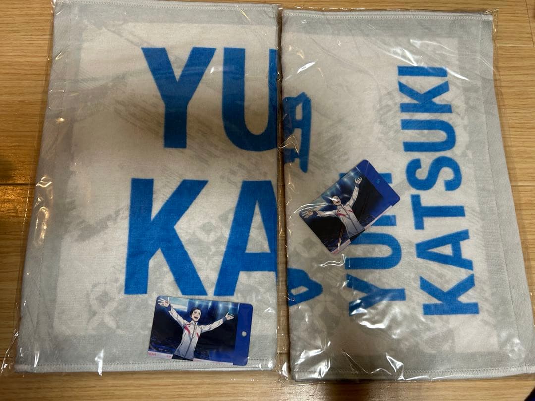 ユーリ!!! on ICE MIZUNO コラボ タオル クリアファイル　セット