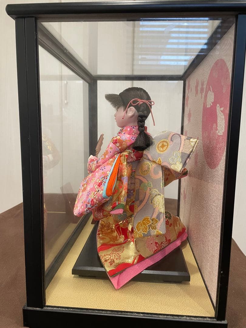 市松人形】舞花 ガラスケース入り【日本人形】