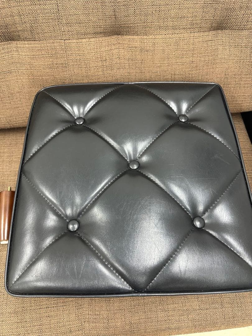 ④ 【美品】カリモク60 オットマン ブラック　レザー