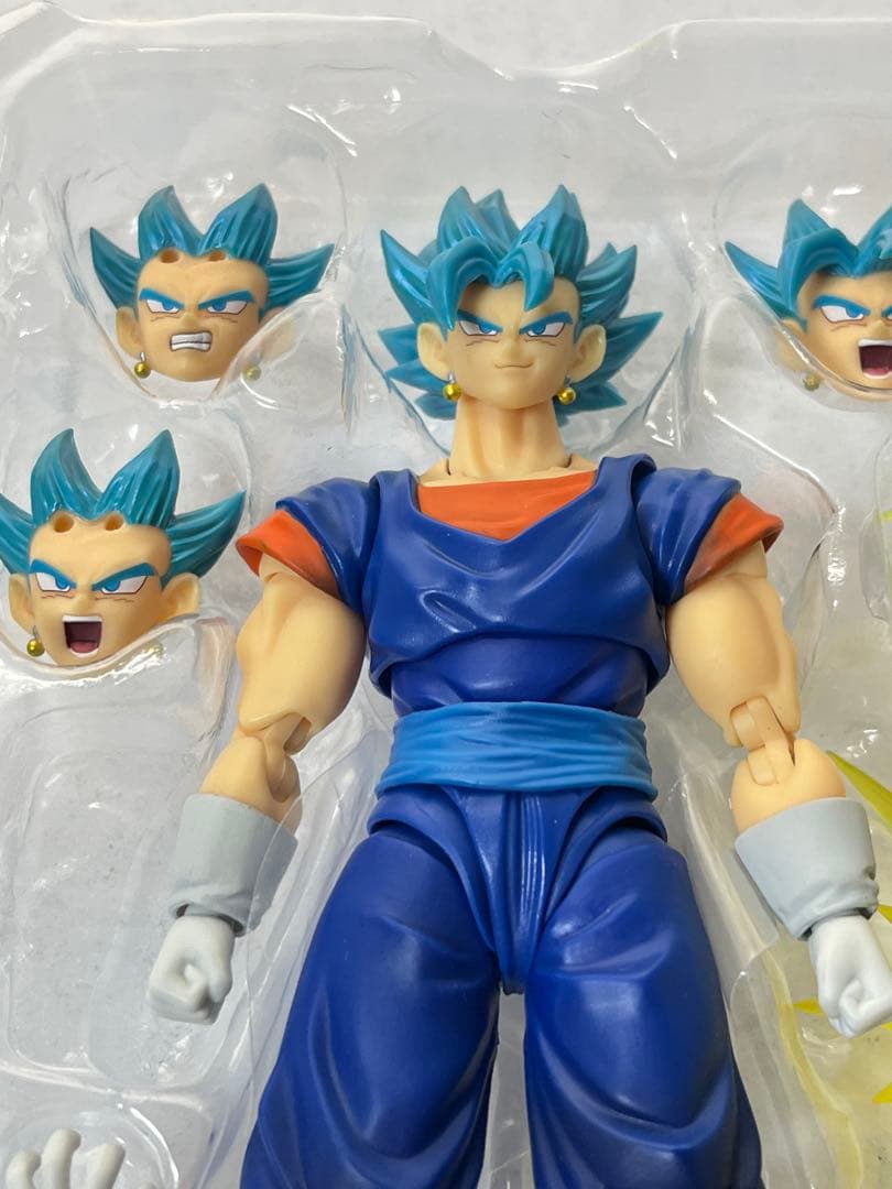 S.H.Figuarts スーパーサイヤ人ゴッドスーパーサイヤ人ベジット超