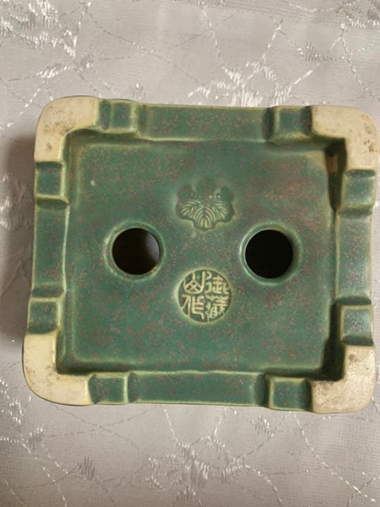 盆栽鉢　御蔵山