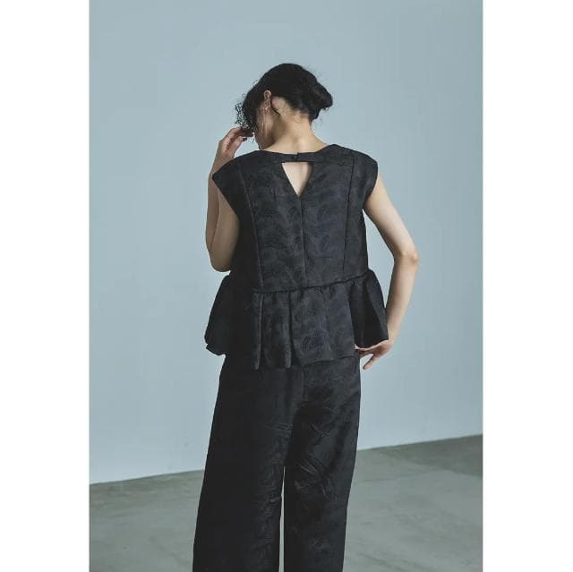 M niana ペプラムセットアップパンツドレス ブラック 成人式 結婚式