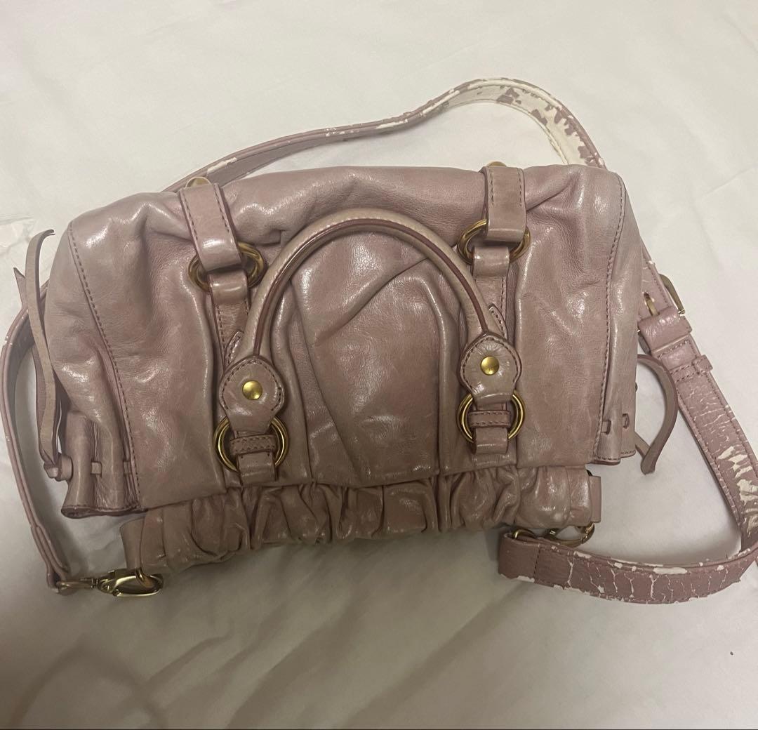 ピンク ギャザー付きハンドバッグ miumiu