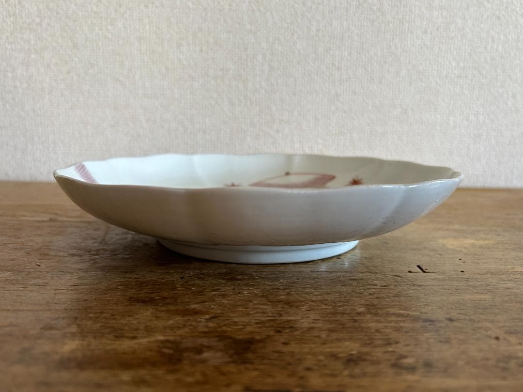 アンティークの傘と星の模様の皿3枚セット アンティークの傘と星の模様