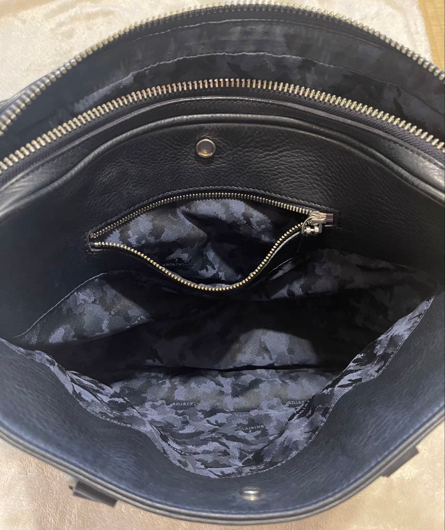 アニアリ　レザー ビジネス　トートバッグ　ネイビー