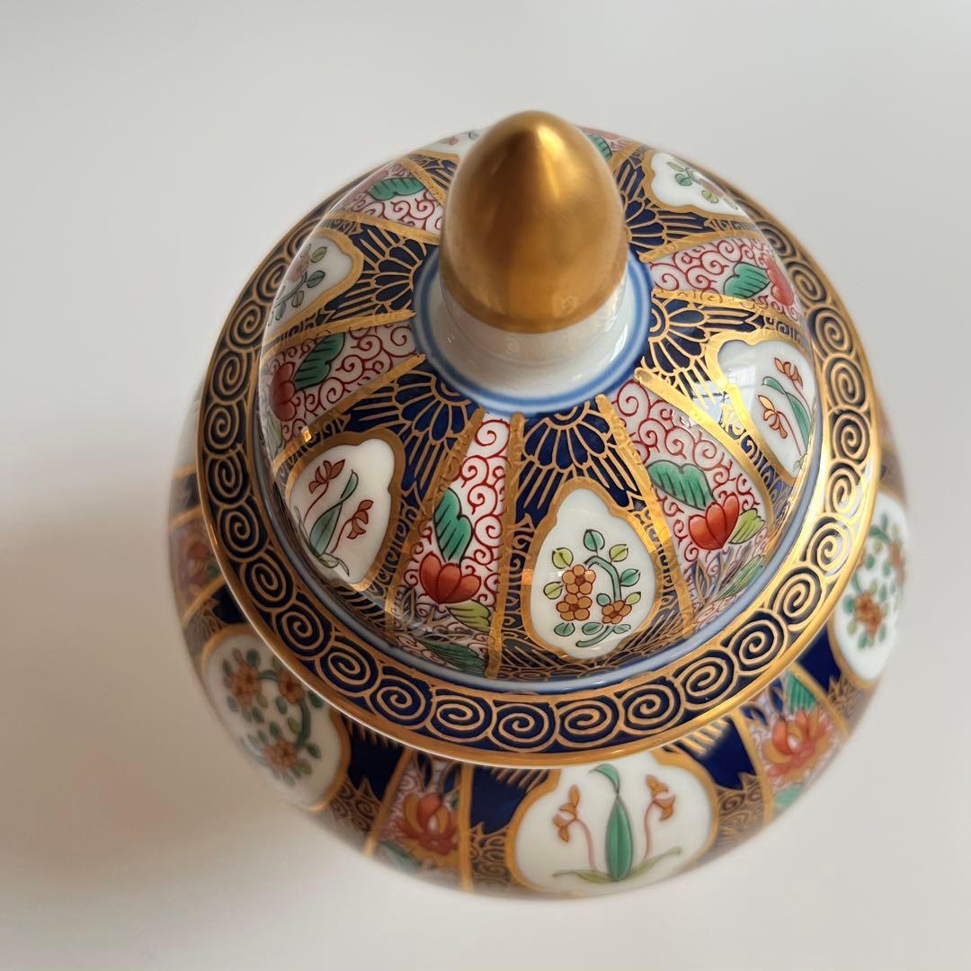 ☆美品【賞美堂】有田焼 染錦金彩 蓋付き 飾り壺 沈香壺 秀峰 賞美堂