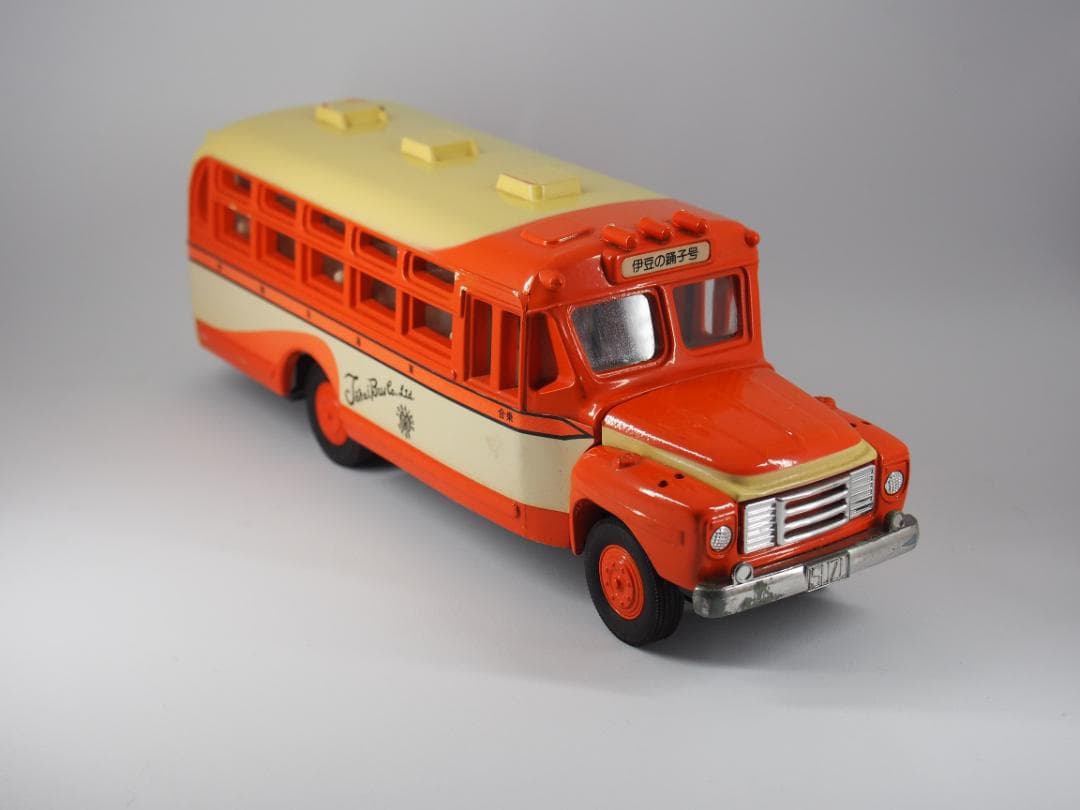 伊豆の踊子号 いすゞボンネットバス トミカダンディ（tomica DANDY