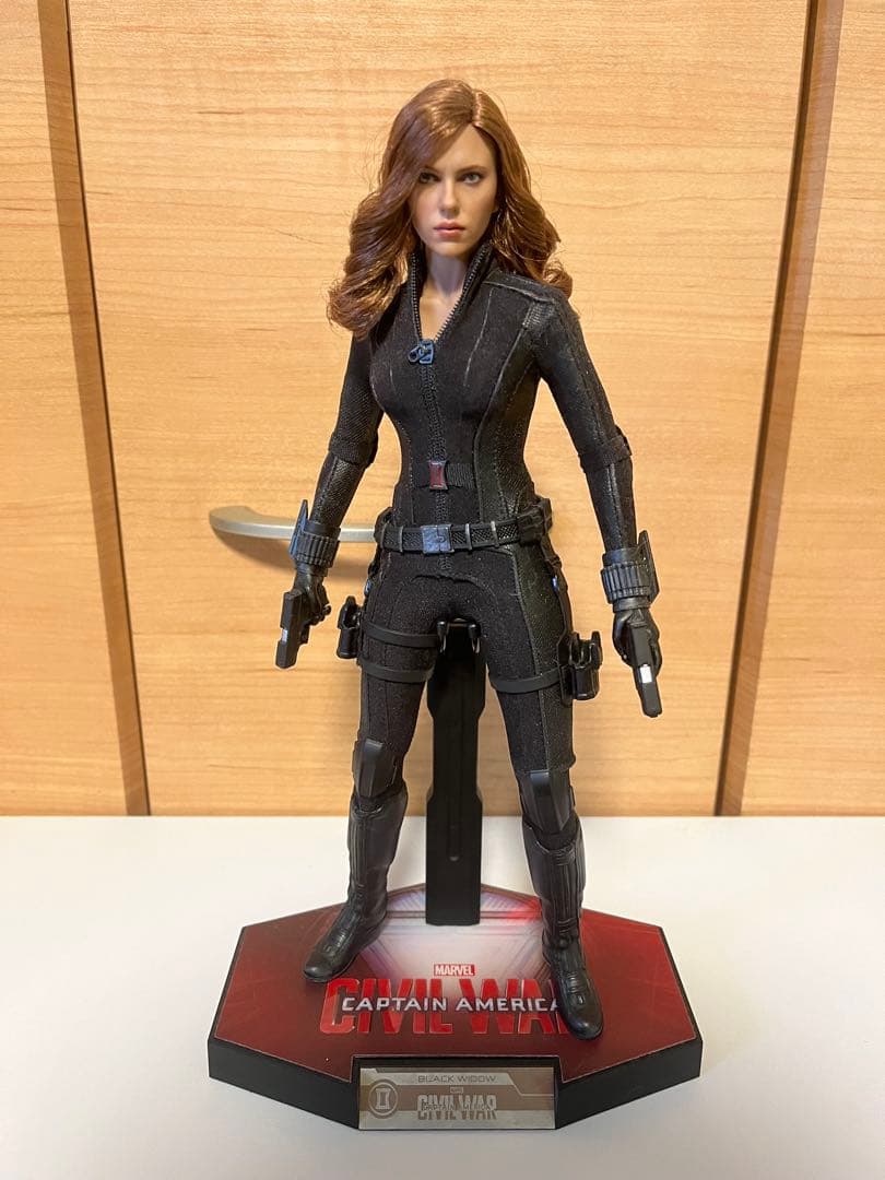 ホットトイズ ブラックウィドウ シビルウォー版