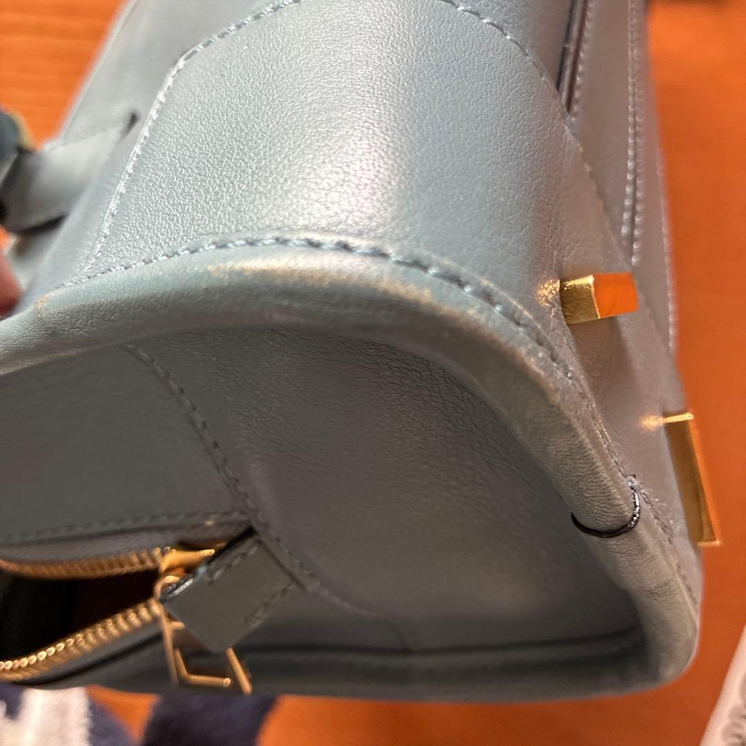 お値下げ❗️LOEWE 青 アマソナ23ショルダーバッグ 保存袋付き