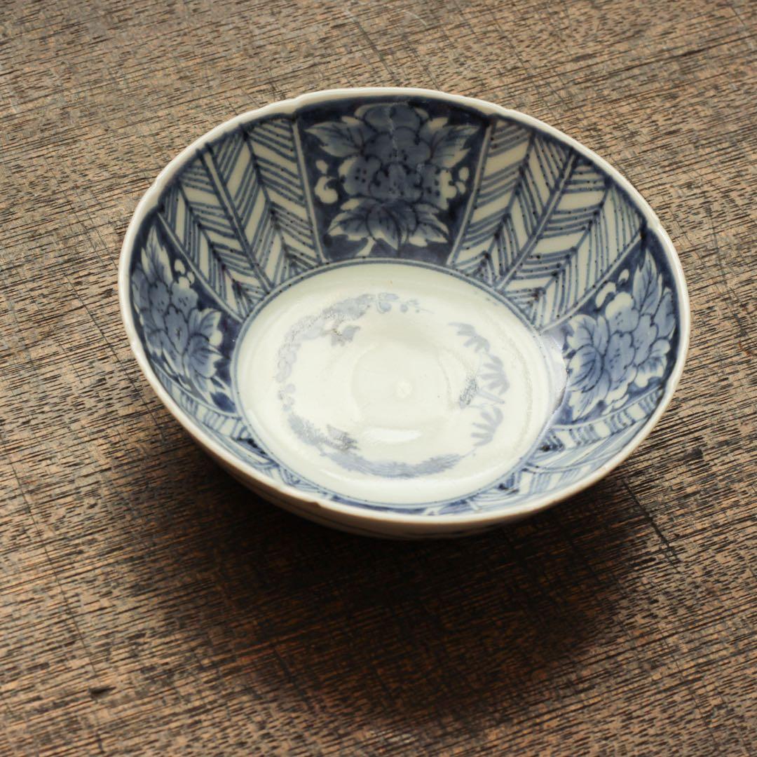 伊万里　古伊万里　江戸　中期　深皿　なます 皿　矢羽根　牡丹