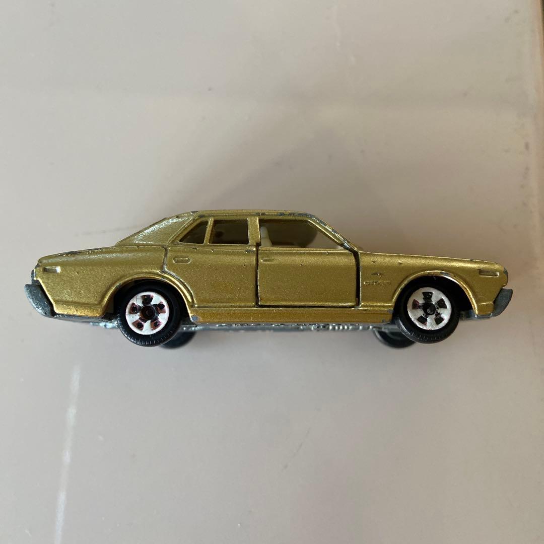 トミカ　香港トミカ　日産セドリック　香港製　No33