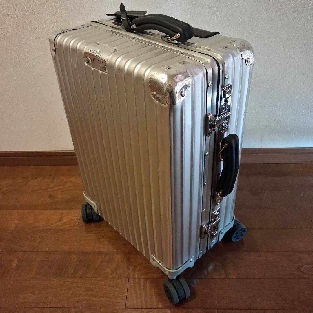 リモワ クラシック キャビン 生涯保証 - メルカリ