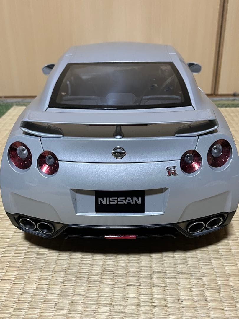 イーグルモス　1/8スケール　スカイラインR35 NISSAN GT-R 現状品