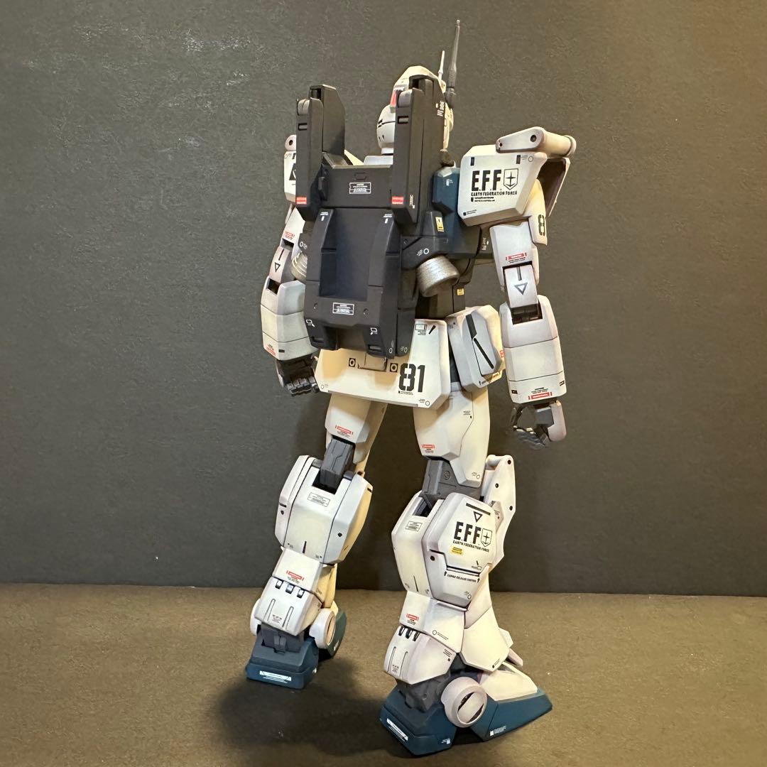 MG 1/100 RX-79[G] ガンダムEz-8塗装済 完成品