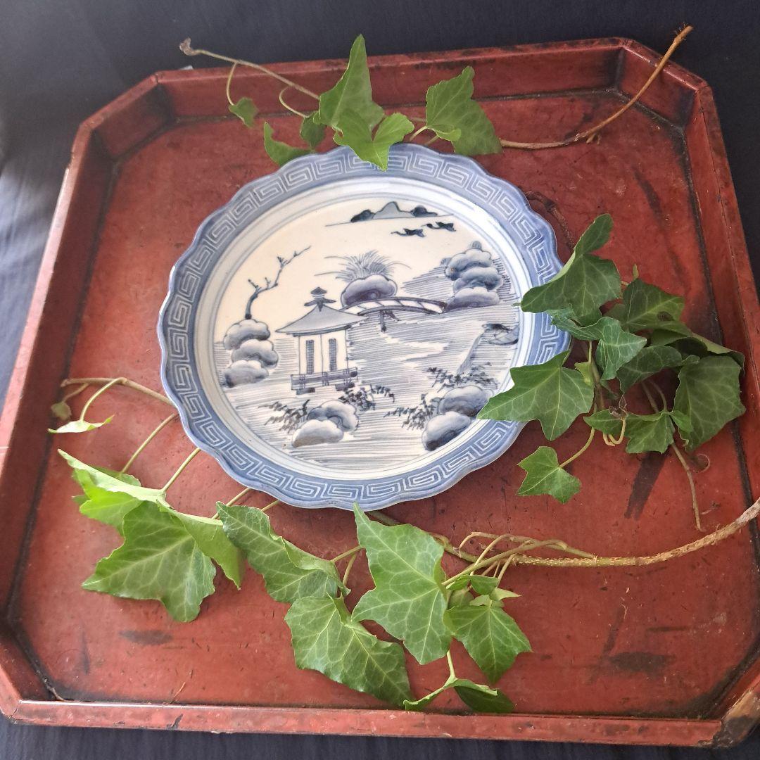 「輪花(りんか)皿のリズム」 古伊万里染付皿(直径20cm) 骨董アンティーク