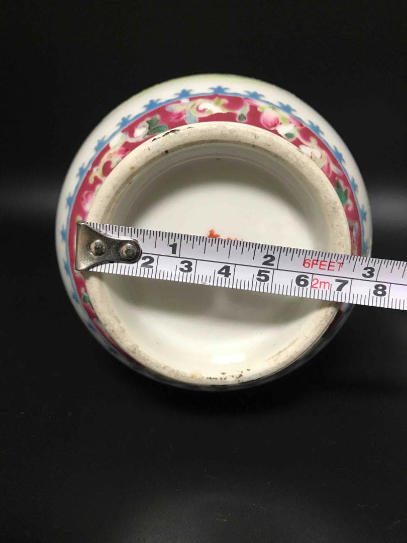 民国時代 洪憲年製 粉彩吉祥花桃紋花瓶 桃取手蓋