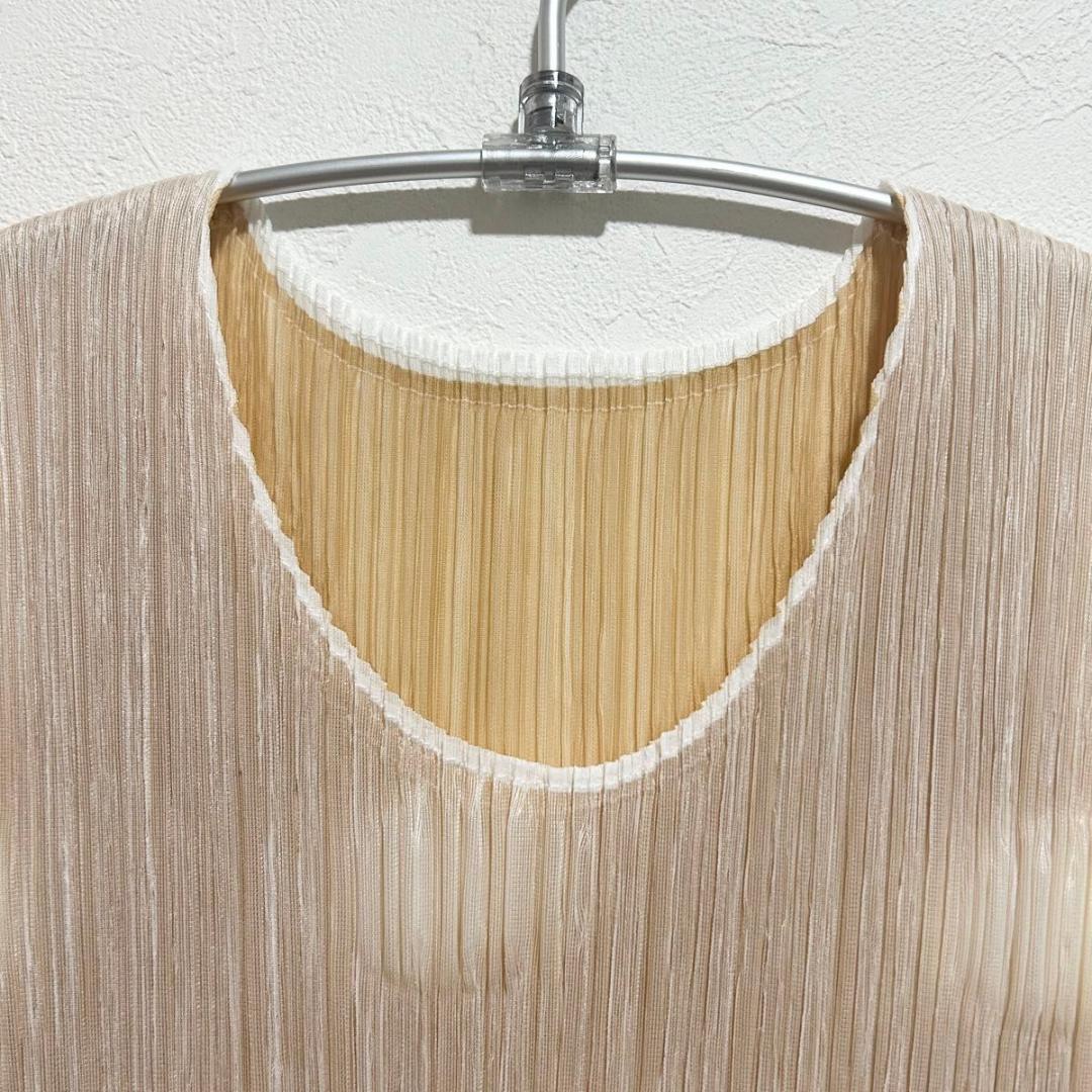 プリーツプリーズ イッセイミヤケ ノースリーブ 水玉 ベージュ size3