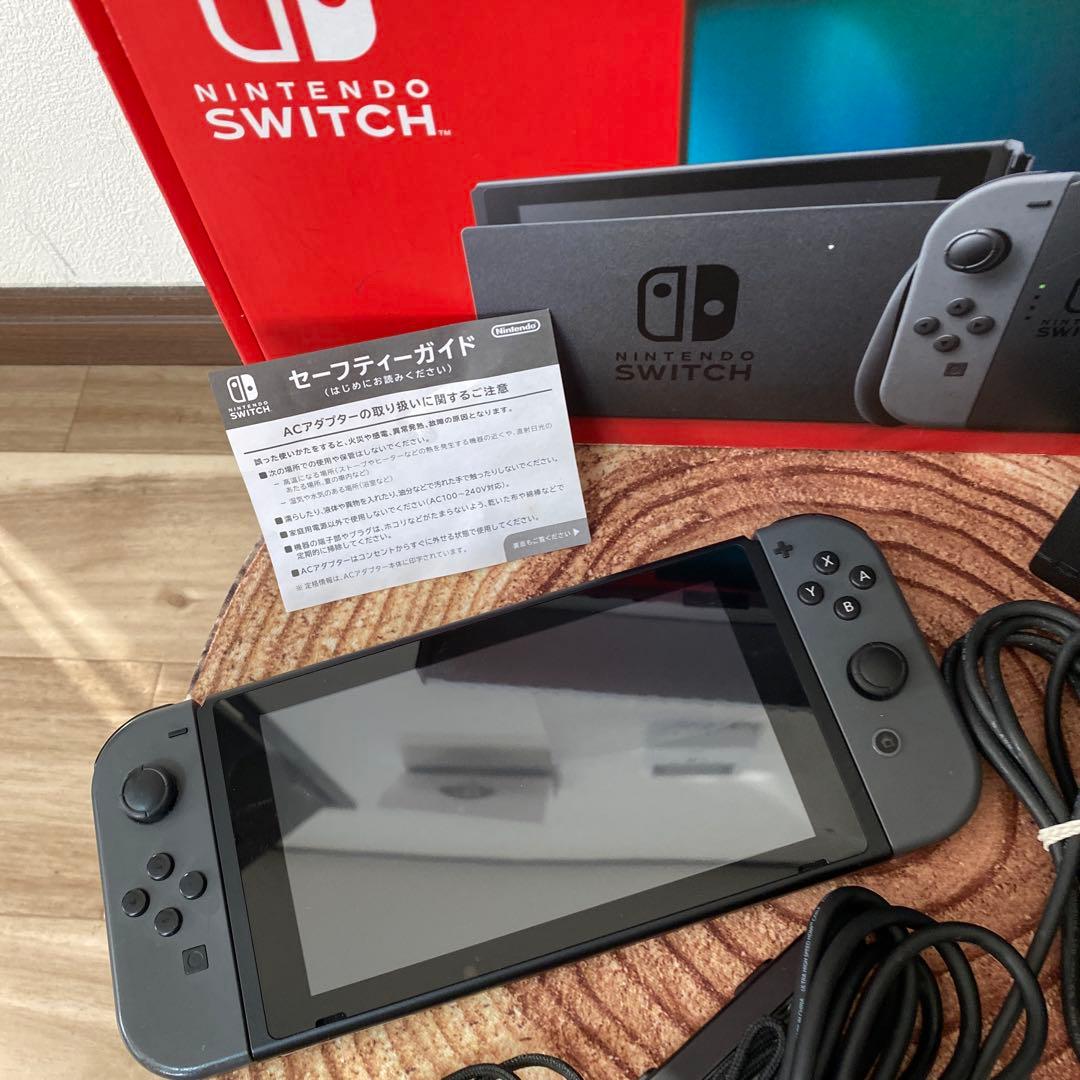 Nintendo Switch ニンテンドースイッチ本体　グレー