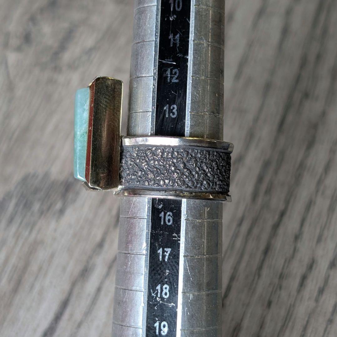 ハンドメイドの糸魚川翡翠リング インディアンジュエリー風