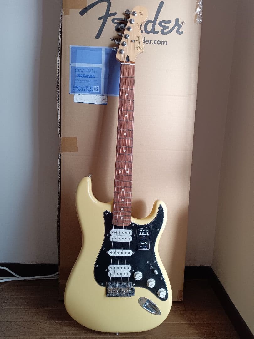 フェンダーplayerストラトキャスターメキシコ(バタークリーム) 新品同様！