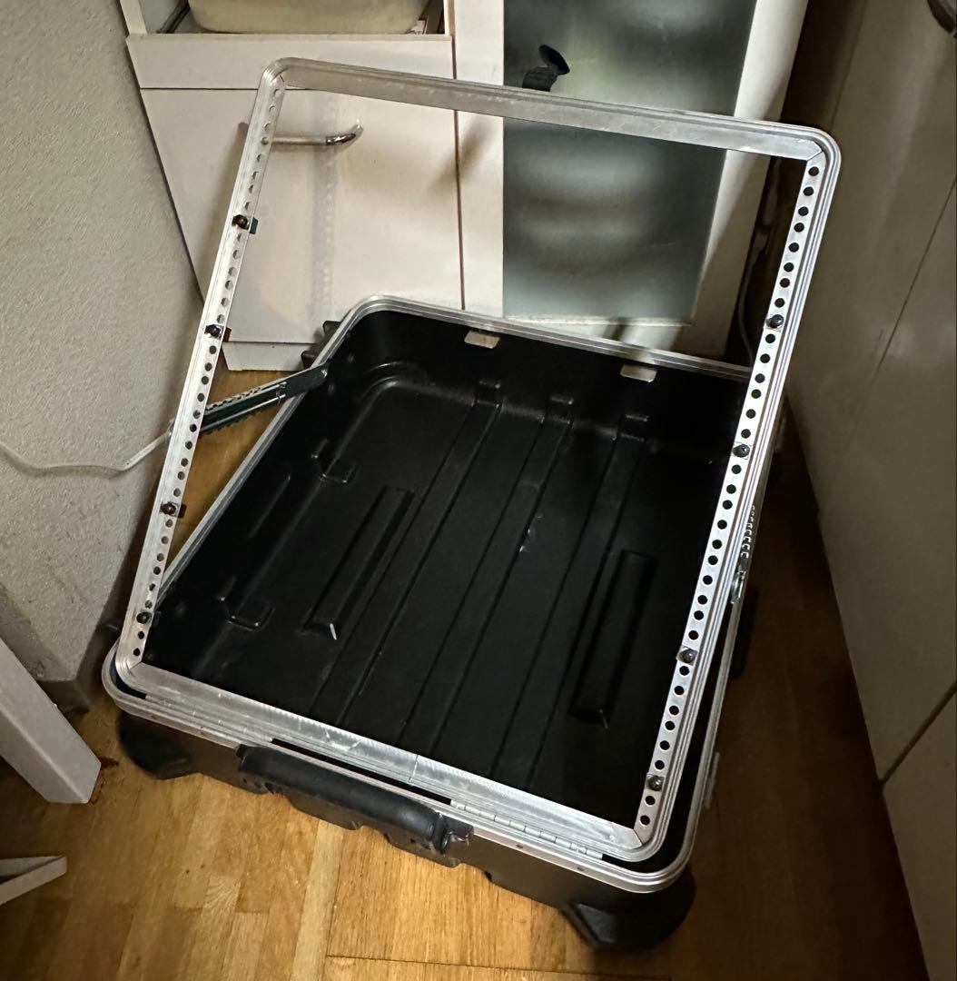 SKB 19-P12 ポップアップ式ラックケース(12U) 名機 ミキサー等に