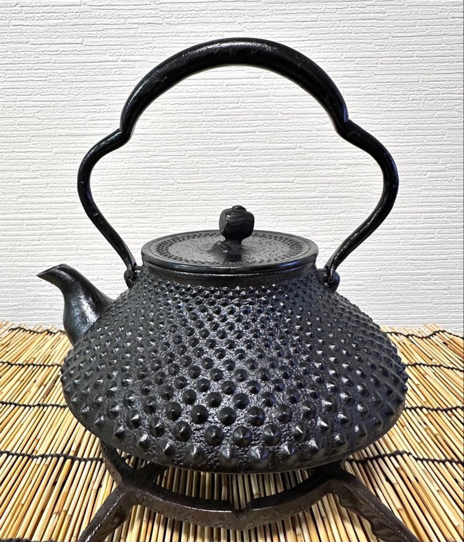 未使用品 南部伝統工芸士 及川寛治作 木瓜鉉 大アラレ 南部鉄瓶