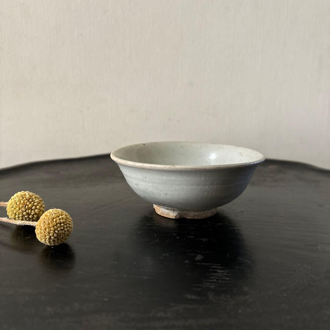 李朝盃　堅手　小鉢　白磁　酒器　小服茶碗　韓国アンティーク　古道具　民芸　古陶磁
