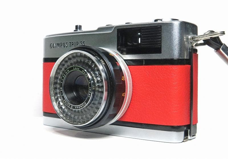 OLYMPUS TRIP 35 とてもかわいい「レッドレザー調」【赤ベロOK