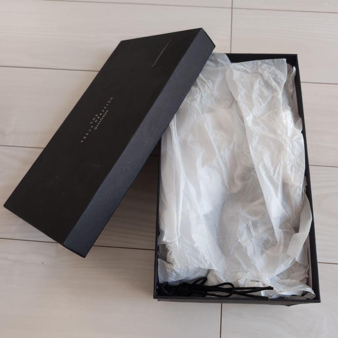 THE TREAT DRESSING エナメルシューズ ブラック サイズ8