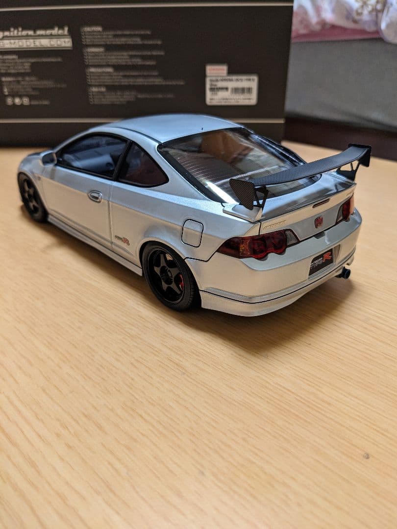 イグニッションモデル1/18　ホンダ インテグラ(DC5)タイプR
