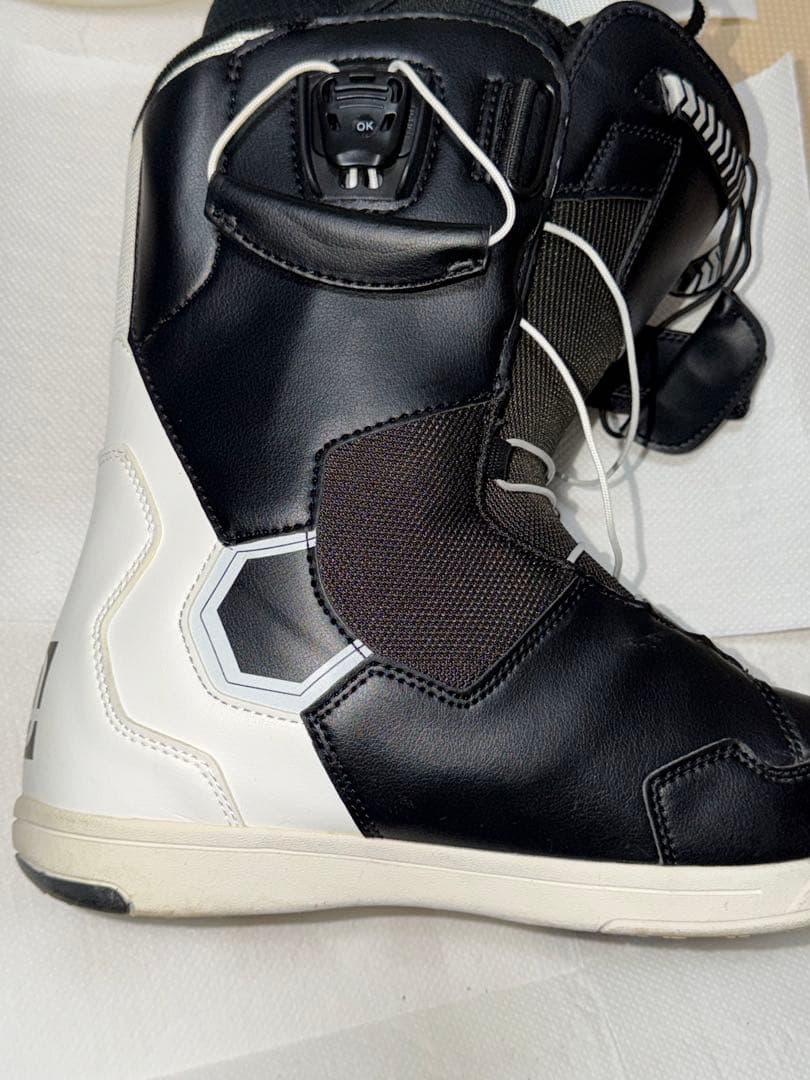 DEELUXE ID WOWコラボ 26.5cm スノーブーツディーラックス