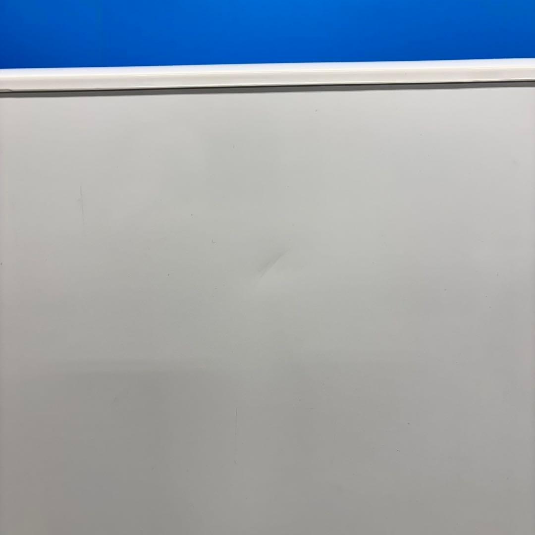 527AQUA 1〜4人暮らし用 大型冷蔵庫 200L強 自動製氷 右開き 小型