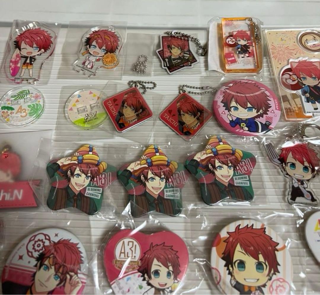 A3!七尾太の缶バッジ、アクリルスタンドのセット