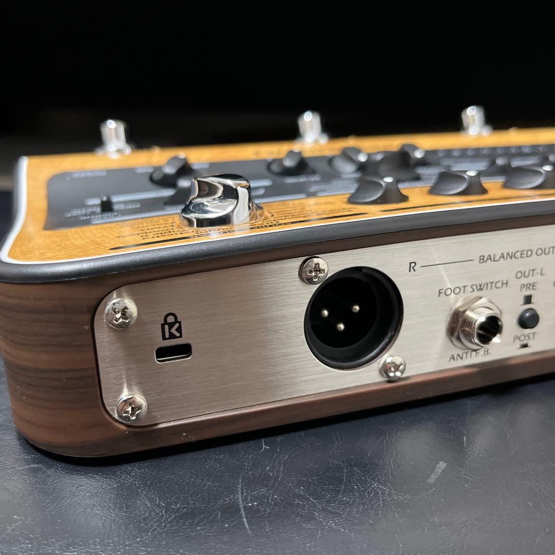 【新品同様】 ZOOM AC-3