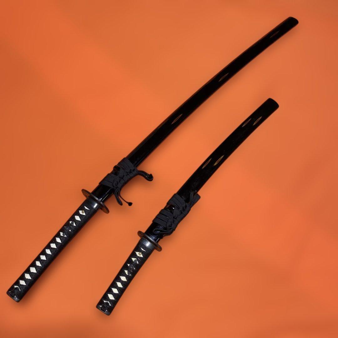 高級居合刀大小2本 黒柄 竹笹木瓜黒鍔 黒呂鞘 - メルカリ