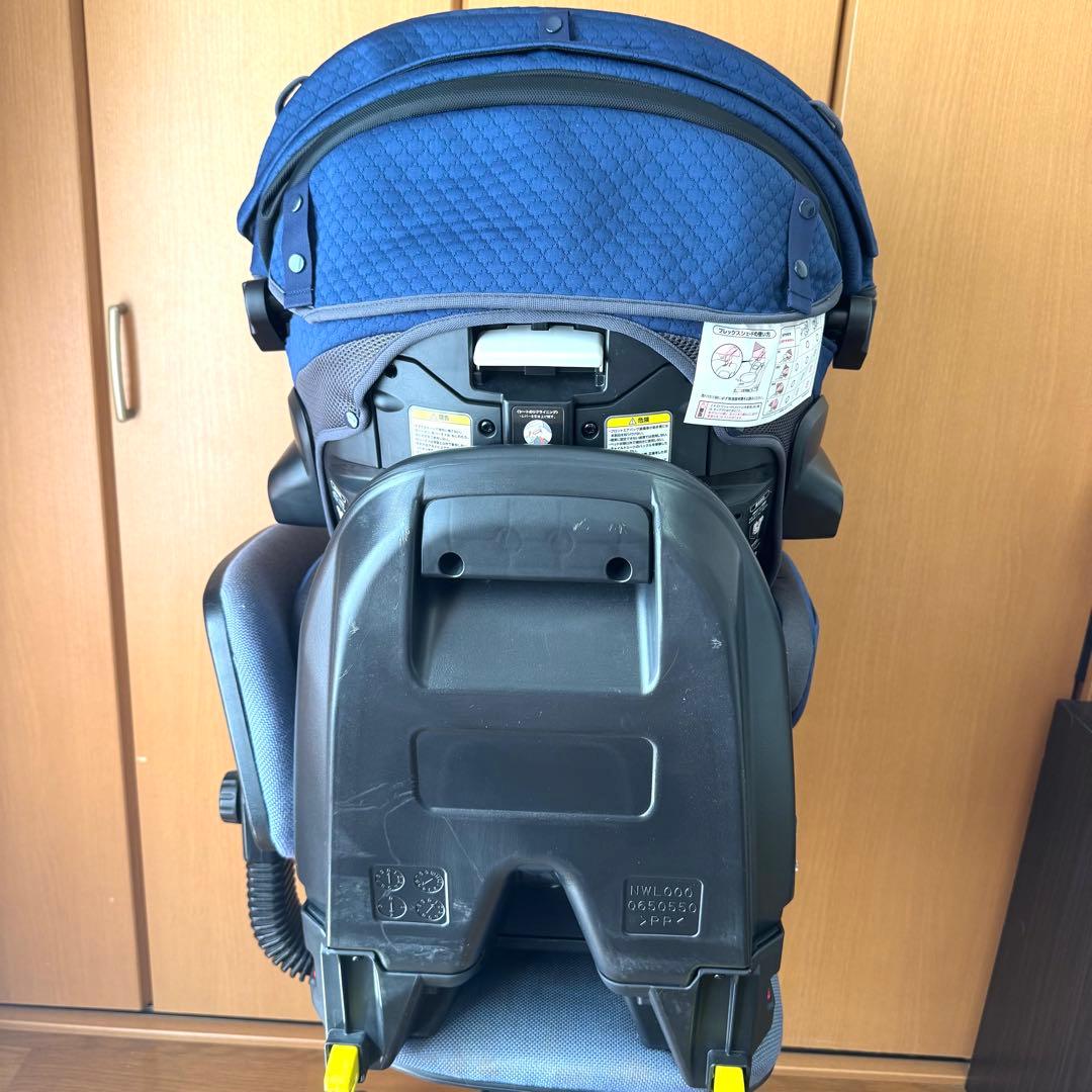 アップリカ フラディアグロウ ISOFIX360° セーフティ プレミアム AB