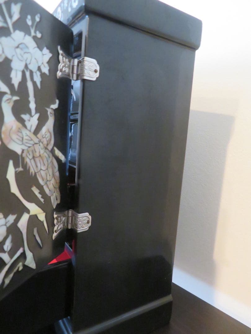 韓国 螺鈿 黒漆 白蝶貝 鶴 花 鳥 小物入 箪笥 ジュエリーボックス 象嵌