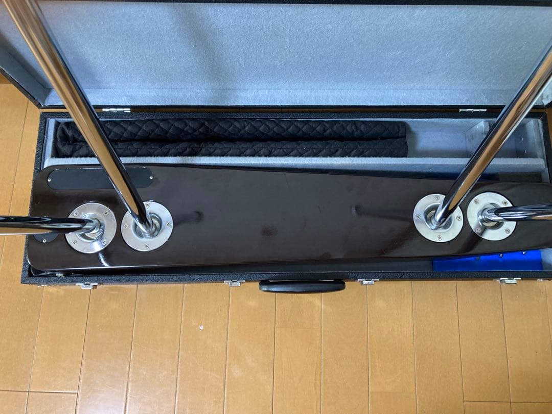 CANOPUS カノウプス6弦スチールギター ケース、4脚付