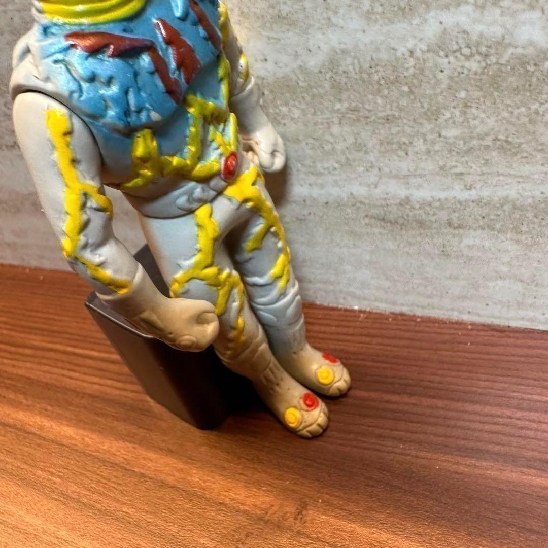 イナズマン 無版権 パチ ソフビ 当時物 極美品 - メルカリ